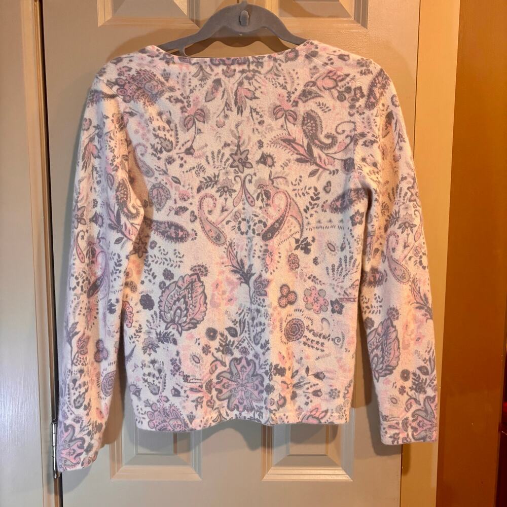 Charter Club 2 Ply Cashmere Pink/Gray Paisley Women's V Neck Sweater Sz Medium - Picture 5 of 7